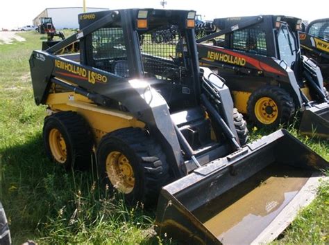 ls180 skid steer specs|new holland ls180 lifting capacity.